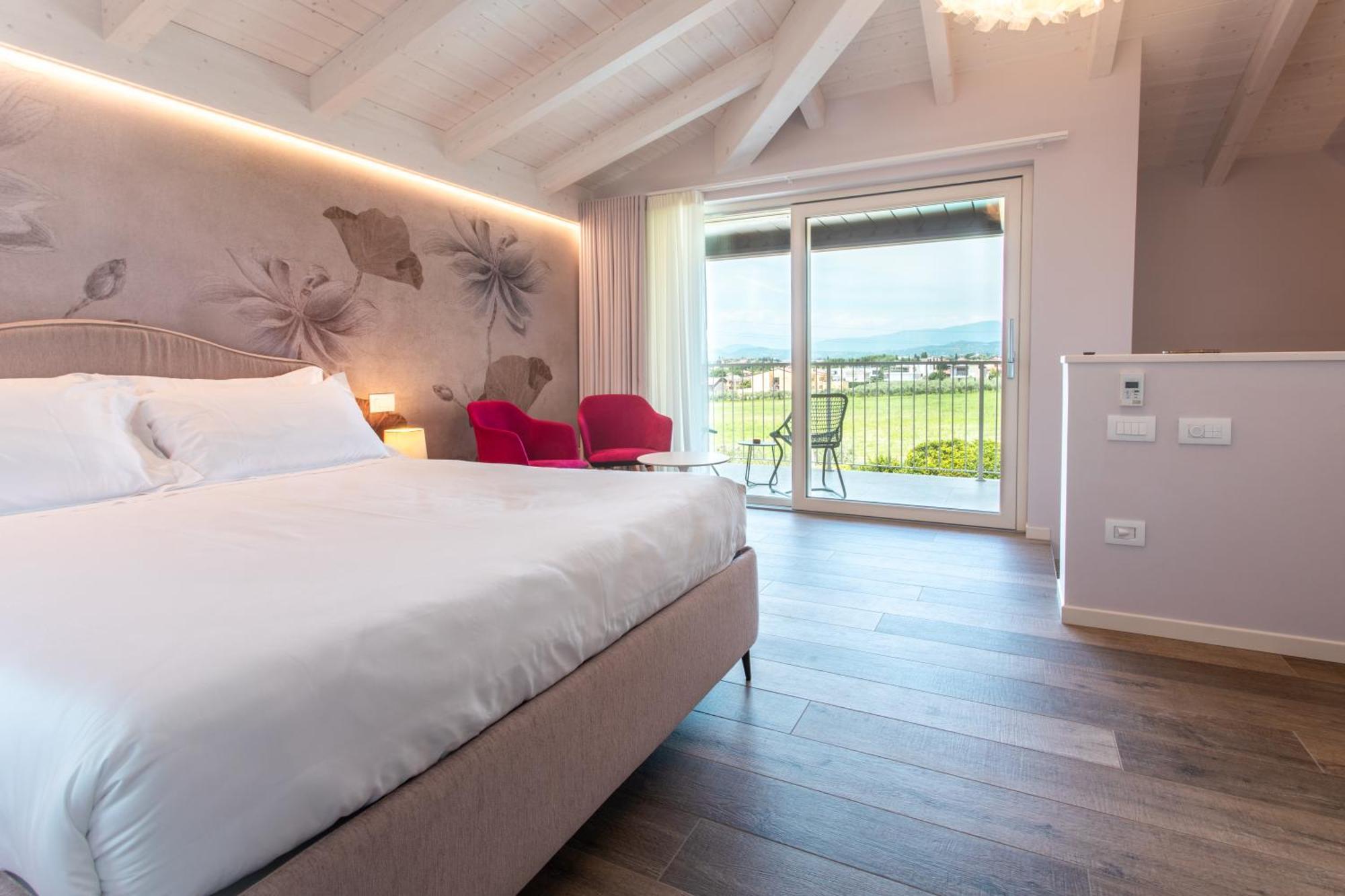 Re Ottone Rooms ลาซีเซ ภายนอก รูปภาพ