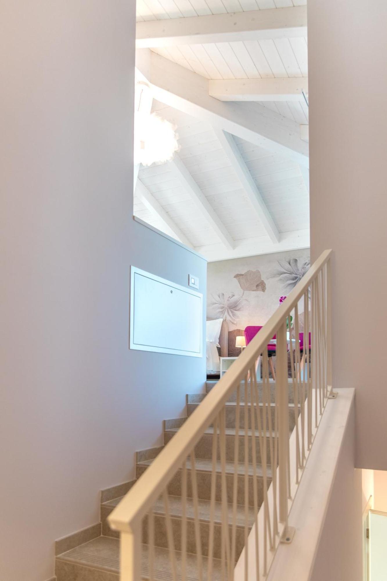 Re Ottone Rooms ลาซีเซ ภายนอก รูปภาพ