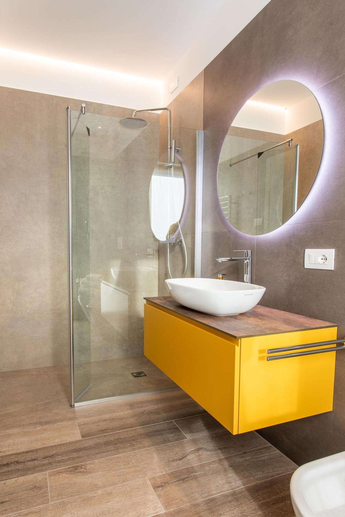Re Ottone Rooms ลาซีเซ ภายนอก รูปภาพ