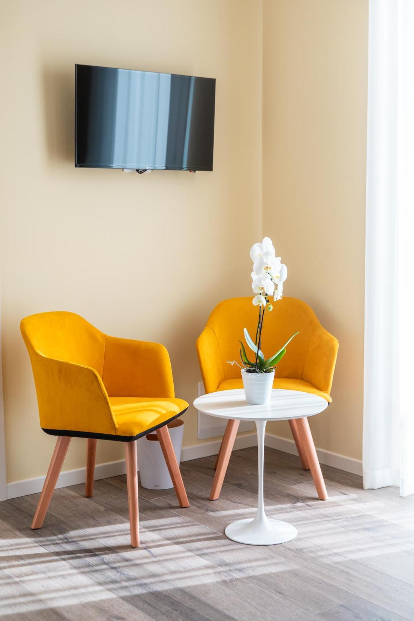 Re Ottone Rooms ลาซีเซ ภายนอก รูปภาพ